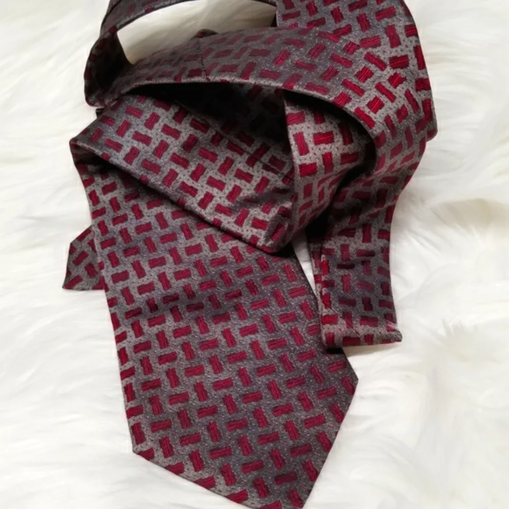 Bugatchi Uomo Made in Italy Silk Tie